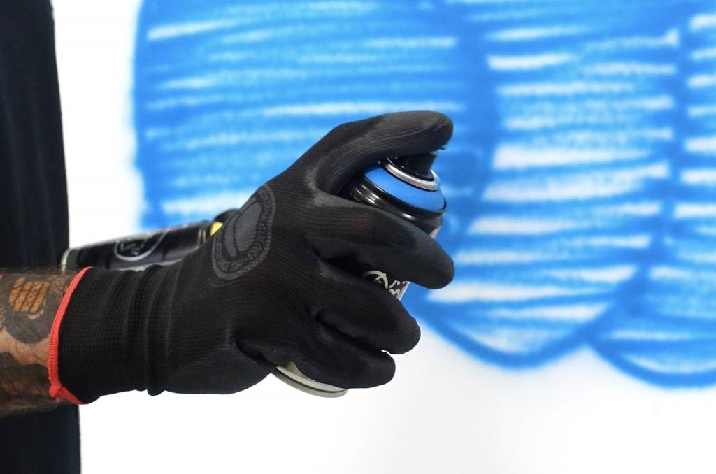 أحمر فاتح RV-3020