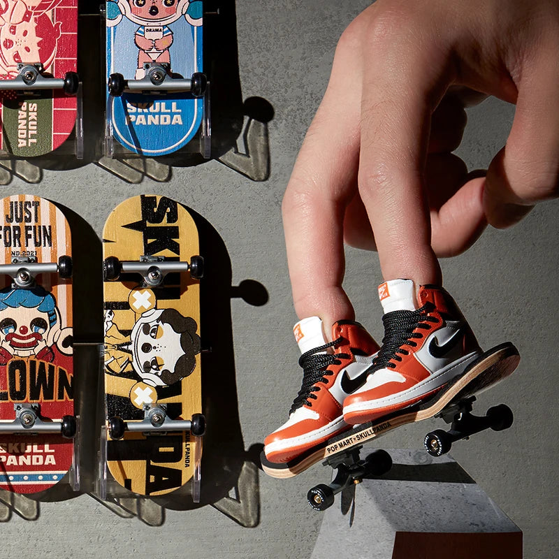 POP MART Skullpanda Action Cut Series Finger Skateboard Mystery Box 1PC/12PCS Blind box Collectible Cute Gift